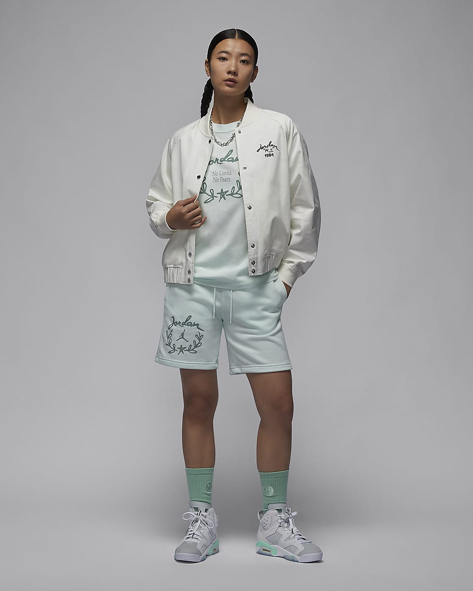 Jordan Brooklyn Fleece Women s Graphic Shorts. Nike JP